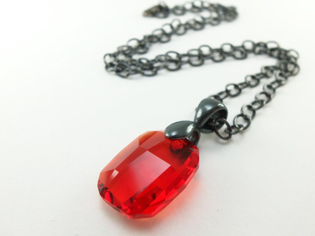Bright Red Necklace Crystal Jewelry Dark Silver Necklace Large Red Pendant Crystal Necklace Modern